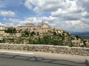 Gordes the Approach