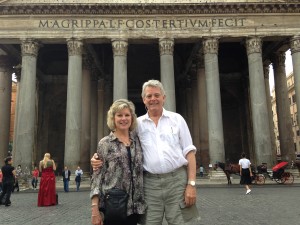 Rome 3 Pantheon JE and Sandi in front good pic