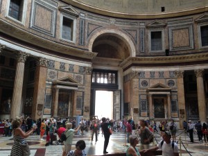 Rome 3 Pantheon interior 2